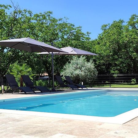 Le 4 Bed & Breakfast Montignac-Lascaux Exterior foto