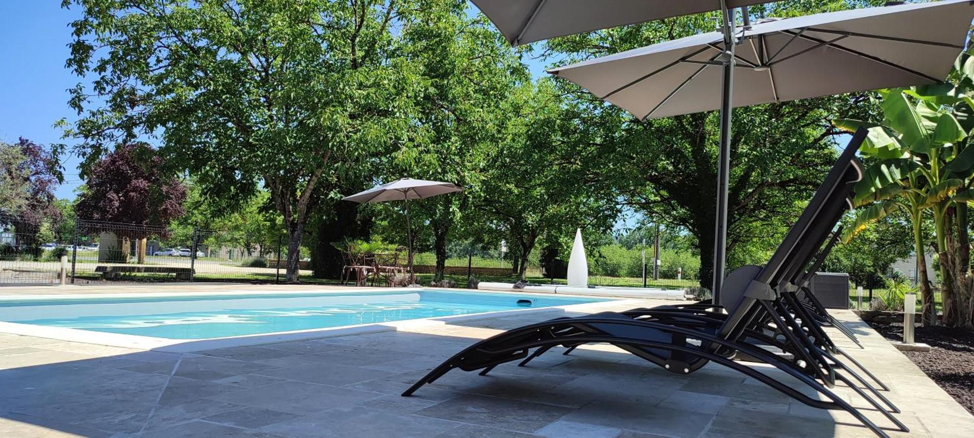 Le 4 Bed & Breakfast Montignac-Lascaux Exterior foto